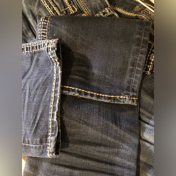 Silver Jeans - Picture 10 of 10